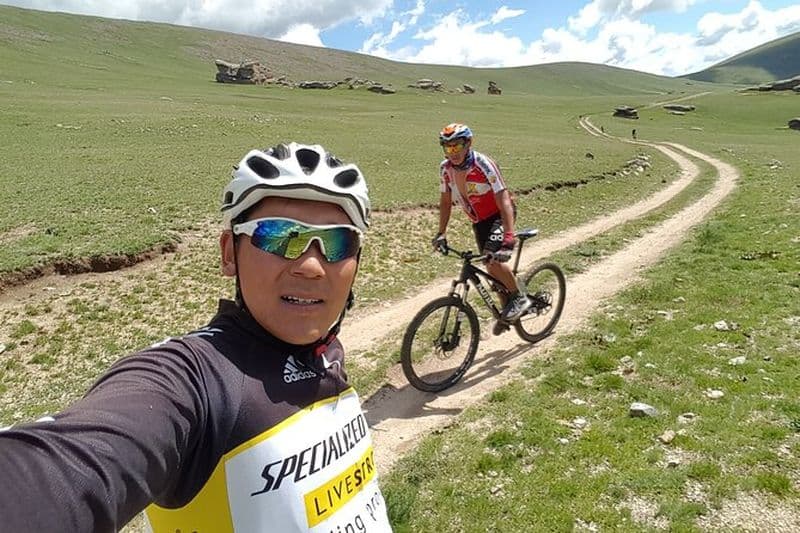 Billet Circuit à vélo de 11 jours dans le parc national de la vallée de l'Orkhon, patrimoine mondial