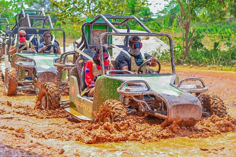 Balade en buggy dans la jungle avec dégustation de café et de chocolat