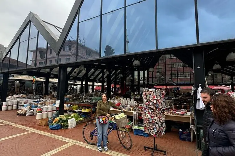 Tirana Bike Tour – Explorez la ville à deux roues