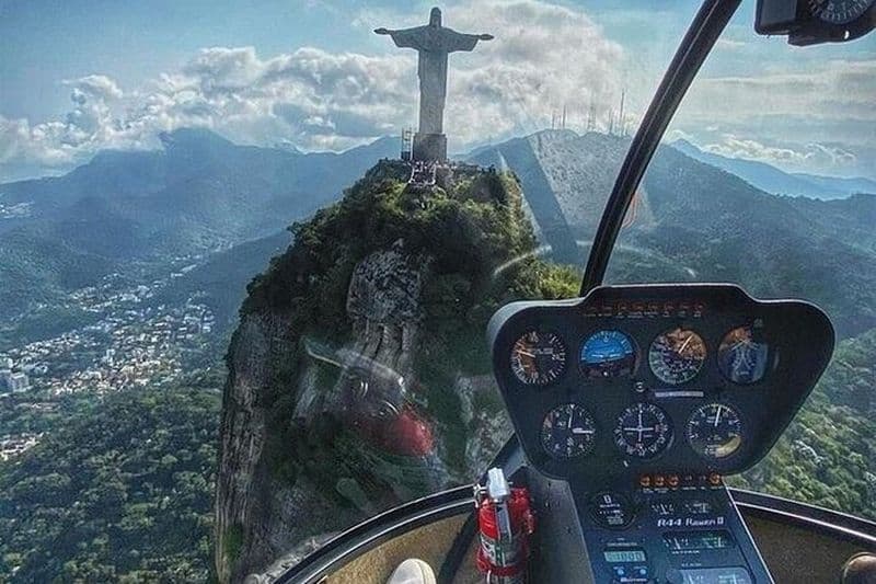 Rio : Vol en hélicoptère de 25 minutes avec le Christ Rédempteur et les plages