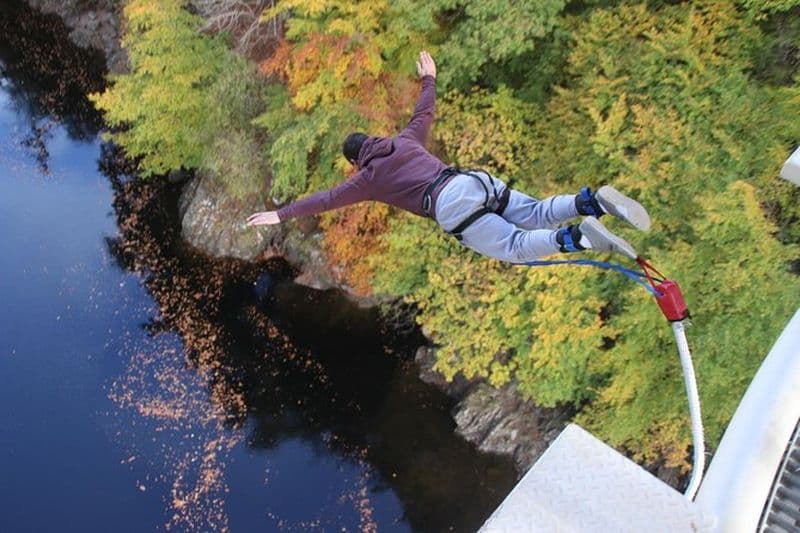 Billet Saut à l'élastique de 40 mètres dans la magnifique vallée de Killiecrankie, en Écosse