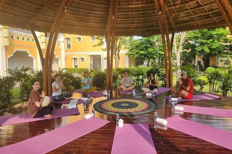 Billet Cours de yoga tôt le matin de 7h00 à 8h00