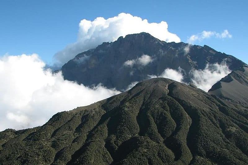 4 jours de trekking au mont Meru
