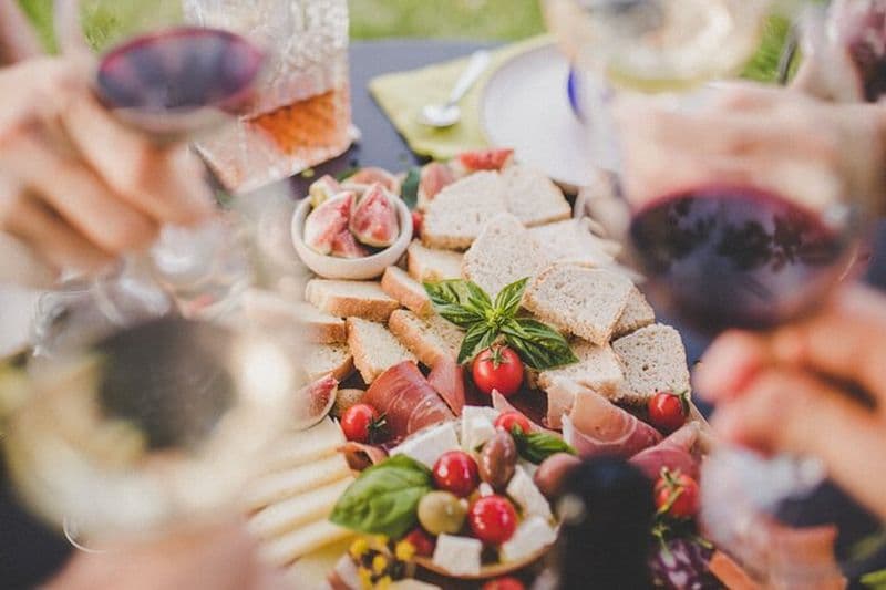 Billet Buje: Authentique ferme familiale istrienne, promenade guidée, mets et vins