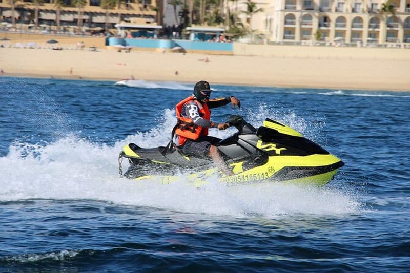 Nouvelle aventure Jetski dans la baie de Cabo San Lucas avec prise en charge à l'hôtel 1hr