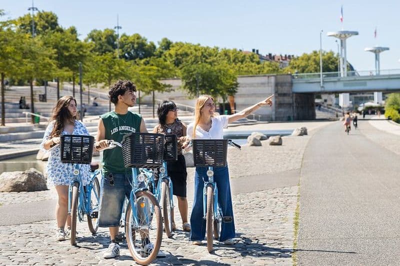 City bike Tour by ComhiC - Parc de la Tête d'Or - 2h