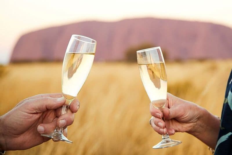 Billet Uluru (Ayers Rock) Coucher de soleil + Outback Barbecue Dîner & Star Talk