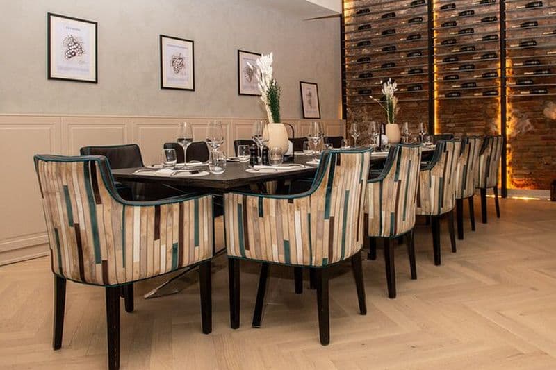 Vin authentique et expérience de cuisine locale