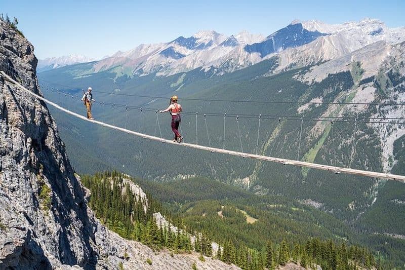 Visite en petit groupe de 5 heures de la via ferrata de Banff Skyline