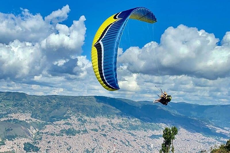 Tour en parapente à Medellín.
