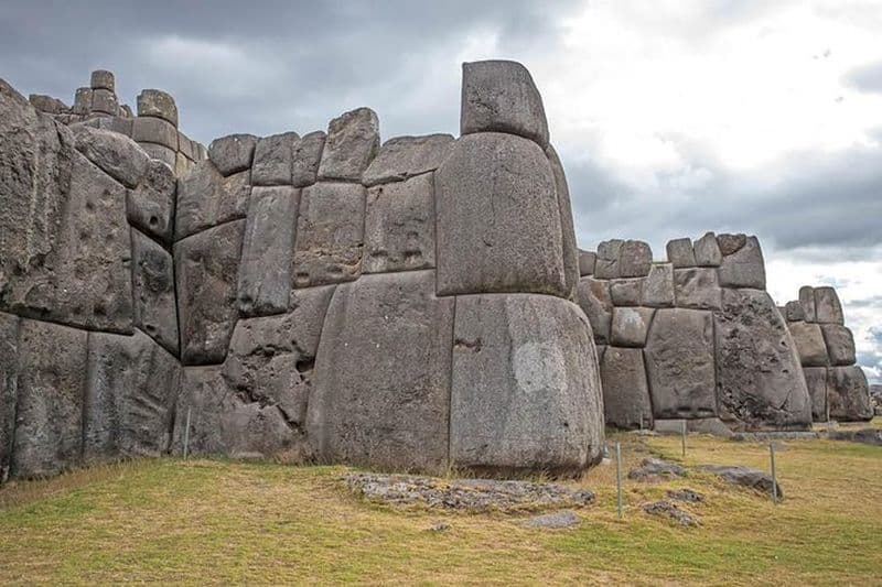 Visite privée à la journée de Puka Pukara, Tambomachay, Sacsayhuaman et de la ville de Cuzco