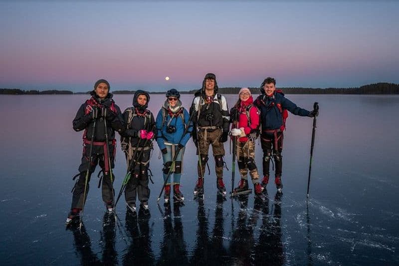 Billet Randonnée en patin à glace sur les lacs gelés aux alentours de Stockholm