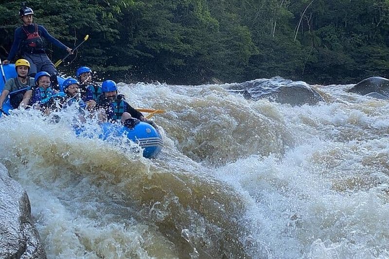 RAFTING avec des rapides passionnants depuis MEDELLÍN