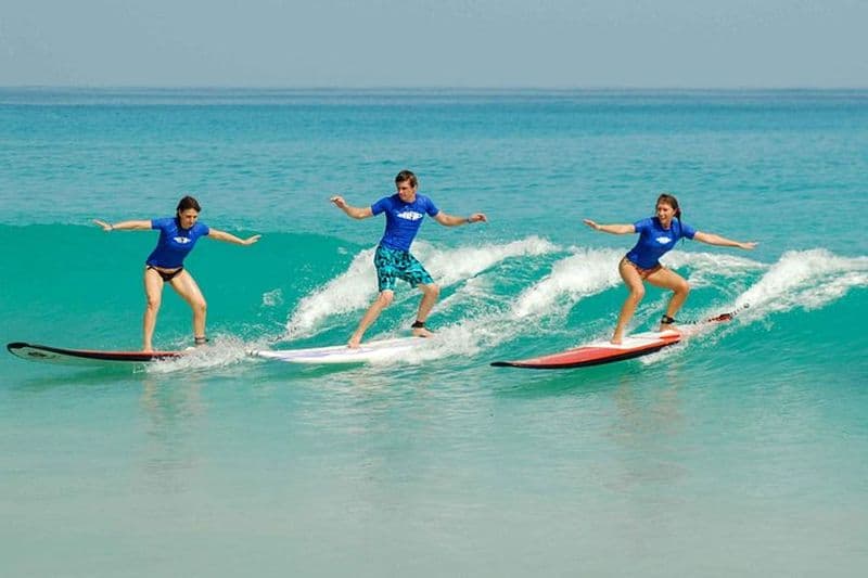 Cours de surf en groupe au Macao Surf Camp - Surf à Punta Cana