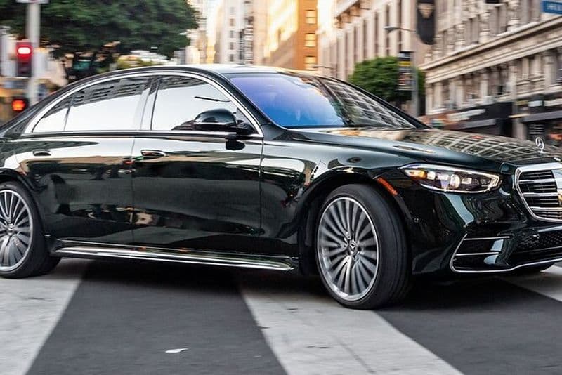 Billet Transfert aéroport: Aéroport DUS à Dusseldorf en voiture de luxe