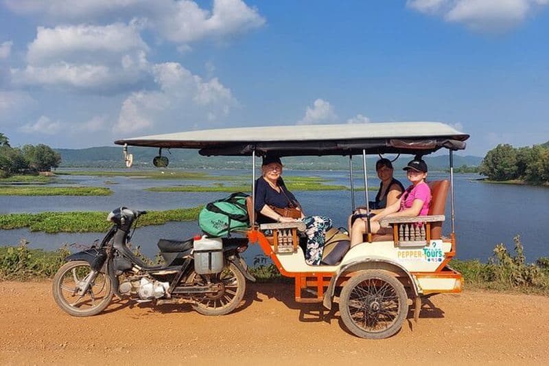Billet Tuktuk Tour de campagne : Poivrière, Champ de sel & Lac secret