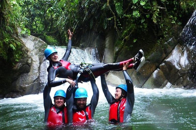 Canyoning à Casahurco depuis Baños