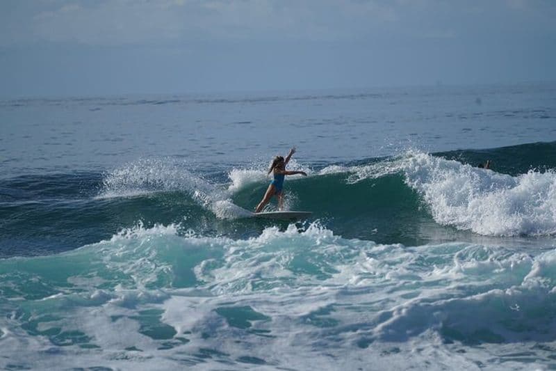 Aventure exclusive de surf expérimenté avec 4x4 et photographie