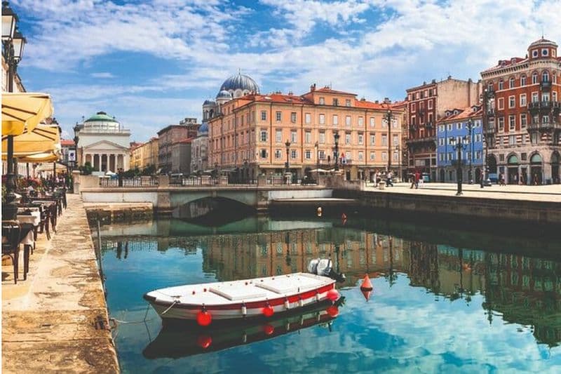 Billet Visite à pied de Trieste avec guide audio et écrit par un local