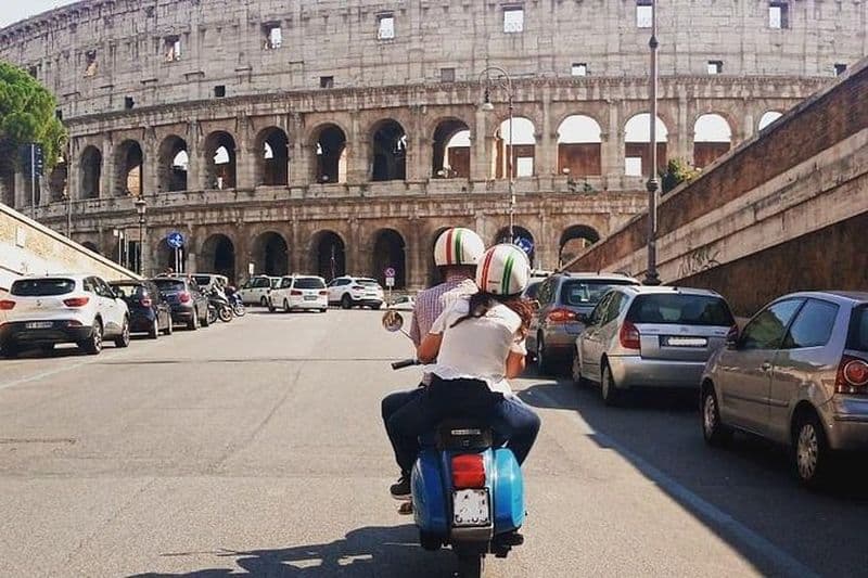 Billet Rome by Vespa : Visite classique de Rome avec Pick-up