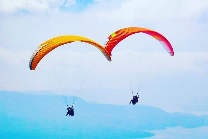 Parapente et kayak privés d'une journée au lac Atitlan