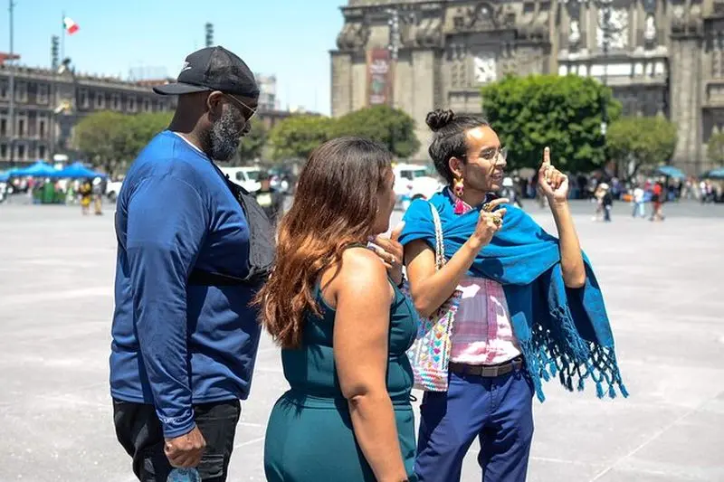 Visite du Zocalo Tacos de Mexico par le Chef étoilé Torres