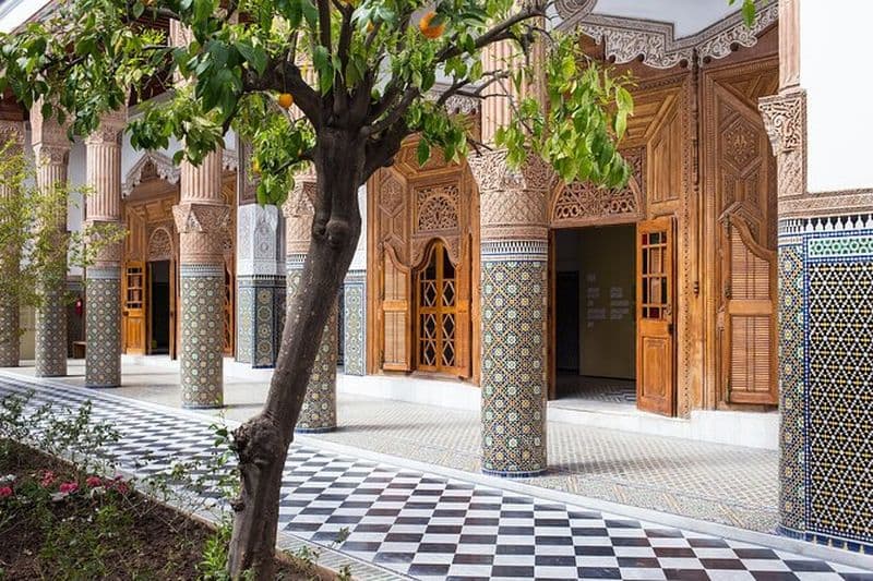 Billet Marrakech: Visite guidée du palais, du musée, de la médersa et de la médina