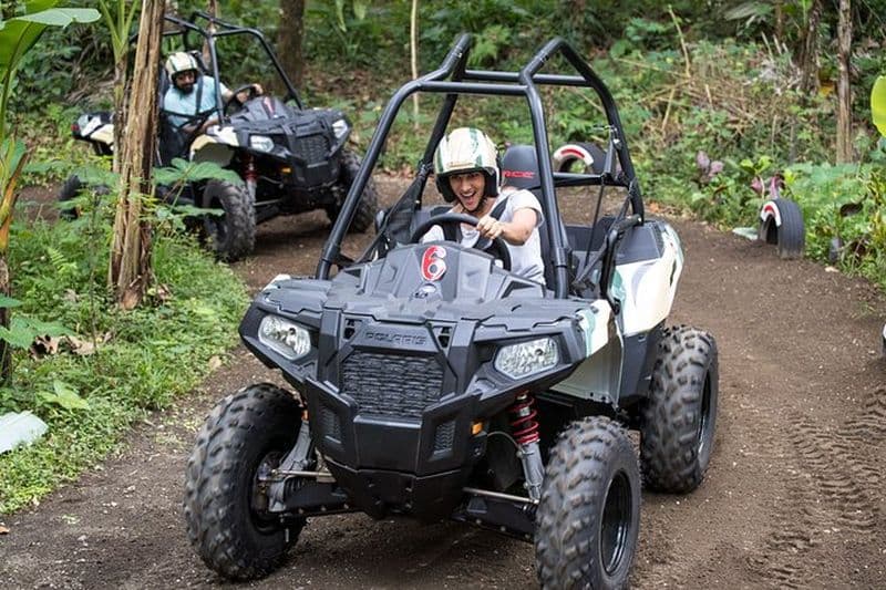 Aventure en buggy dans la jungle et visite d'Ubud