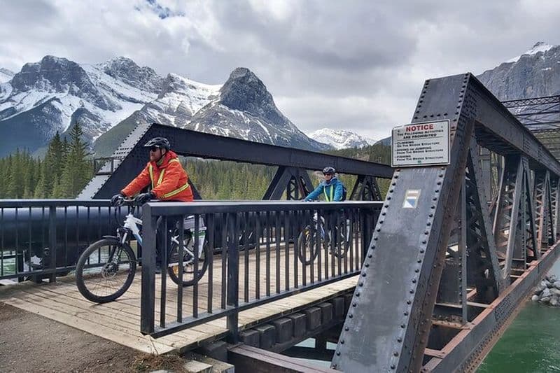 Visite guidée en vélo électrique de Canmore