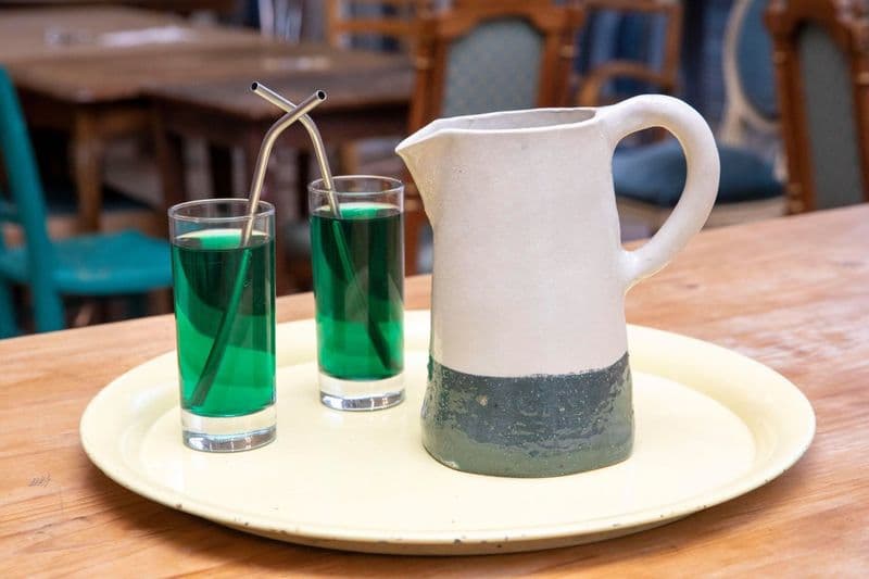 Modelez votre pichet en céramique