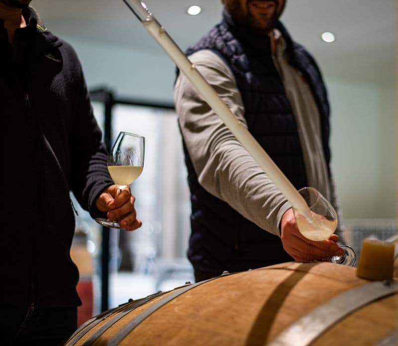 Visitez un chai urbain et dégustez 3 vins