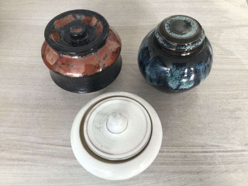 Tournez ou modelez votre boîte en céramique