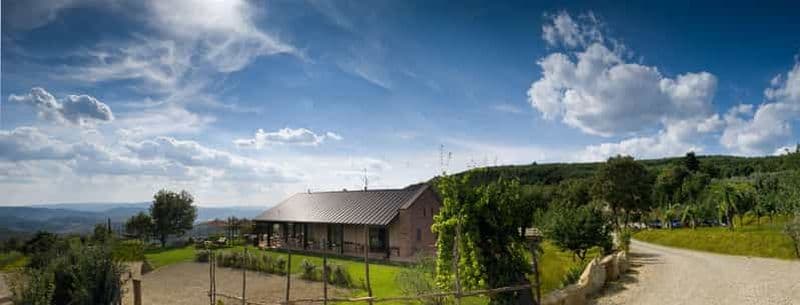 Billet Arezzo : visite de vignobles locaux avec dégustation de vin